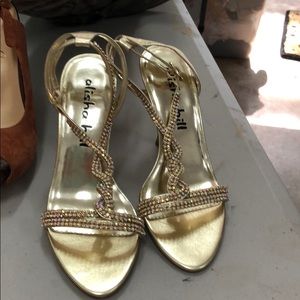 Alisha Hill Strappy Gold Sandals